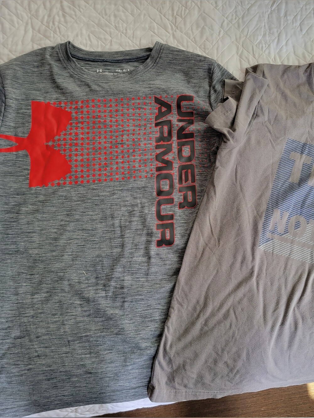 Under Armour Grey Short Sleeve Tee with Red Graphic Lot Of 2